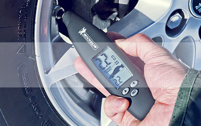 Best Digital Tire Pressure Gauge