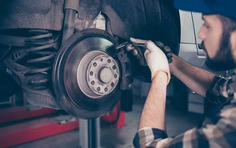 shake-while-braking Car Shaking When Braking at High Speeds (13 Causes & Solutions)