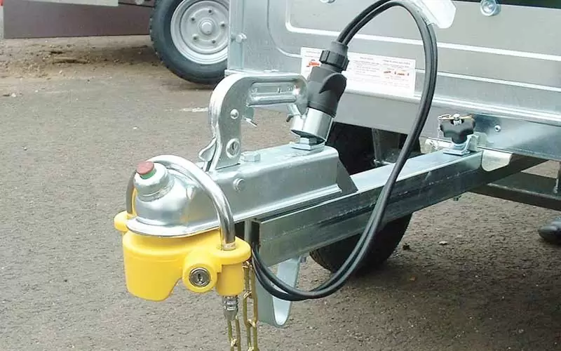 Best-Trailer-Hitch-Lock Best Trailer Hitch Lock Review and Complete Guide
