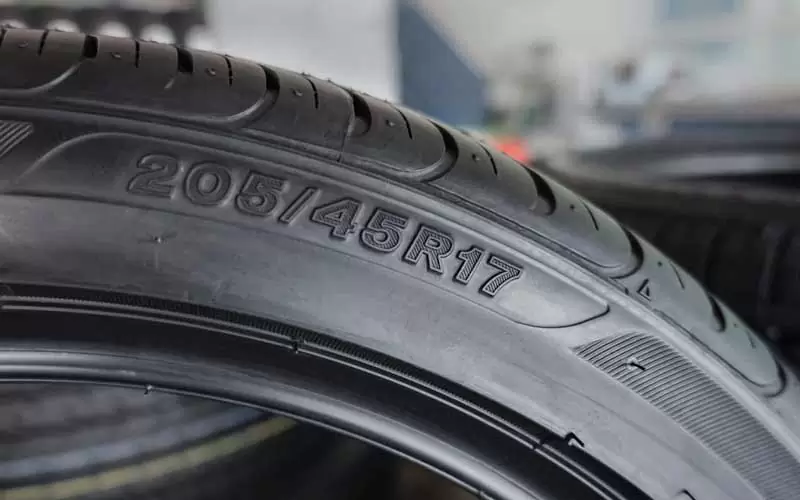 reading-and-crack-the-code How to Read Tire Size - Described in Details